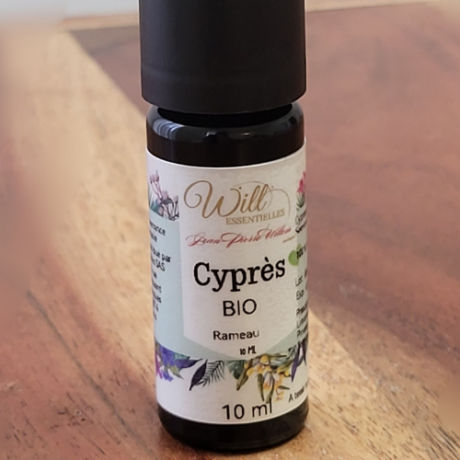 Huile essentielle de Cyprès